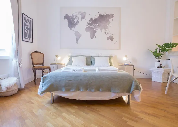 Destination Rome San Giovanni Homey Flat - 3 Bdrs - Metro A